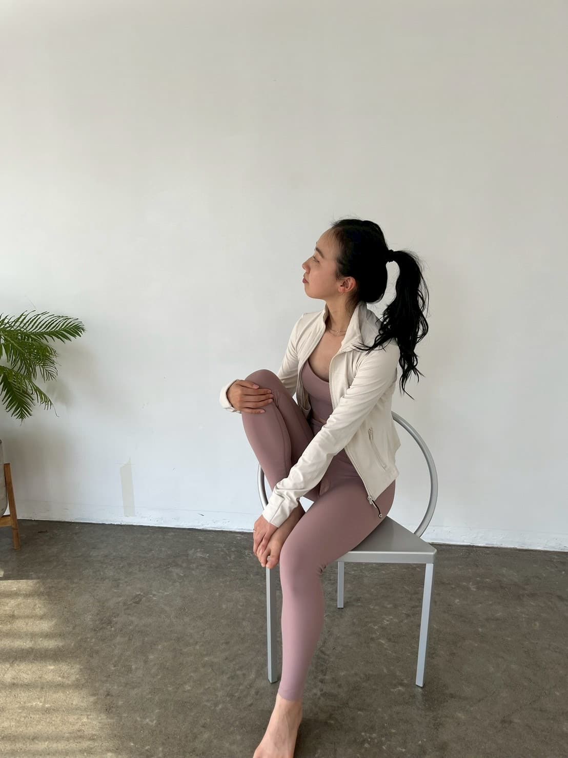 A LOT. / ウェアモデル - 3